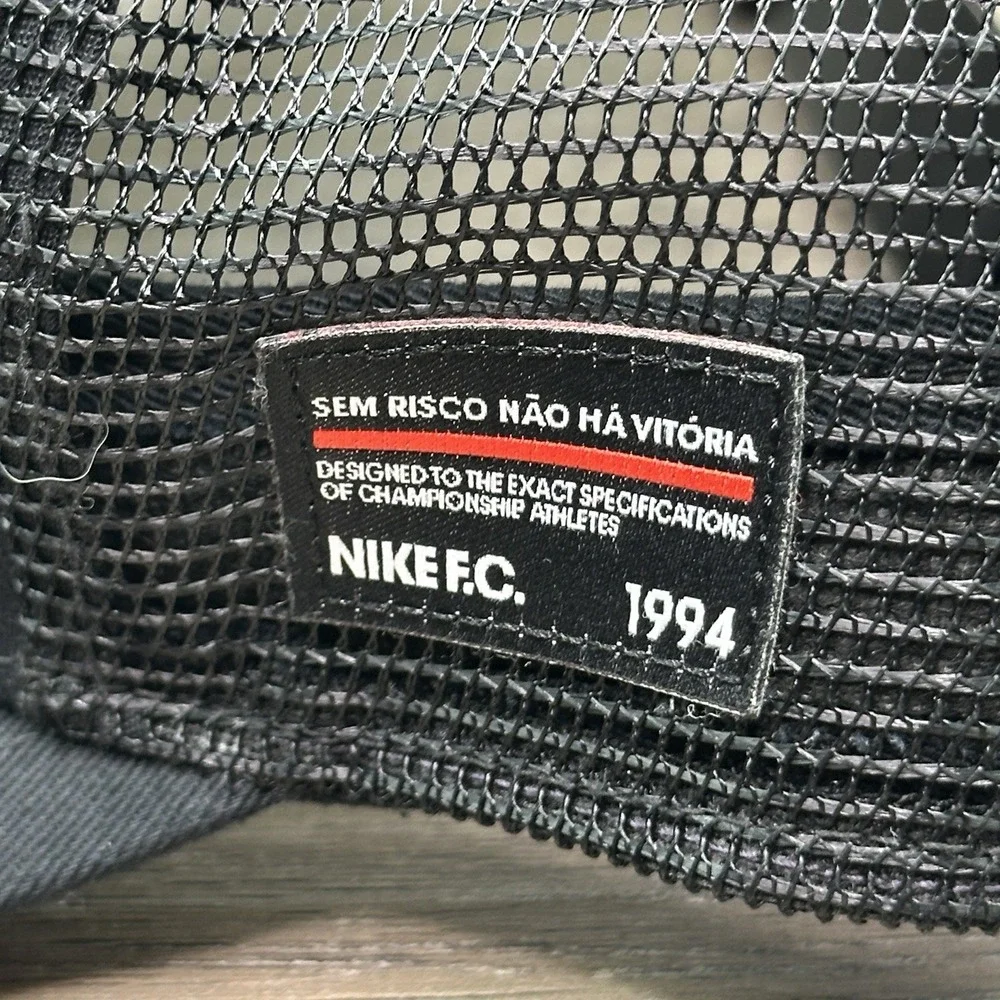 Nike FC Classic 99 Black Trucker Snapback Hat Mesh Soccer Cap CLC99